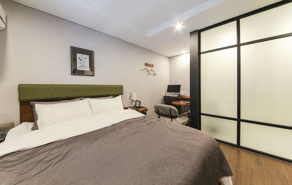 Brown Dot Hotel Gwangan Beach Busan Exterior photo