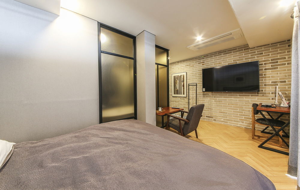 Brown Dot Hotel Gwangan Beach Busan Exterior photo